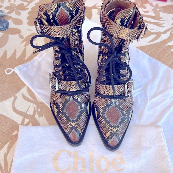 LIKE NEW🐍CHOLE🐍Rylee Python Print Calf Skin Leather Boots🐍 - Picture 7 of 9